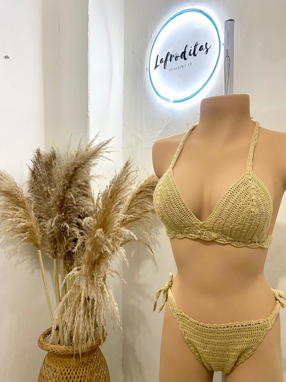 Bikini Thread